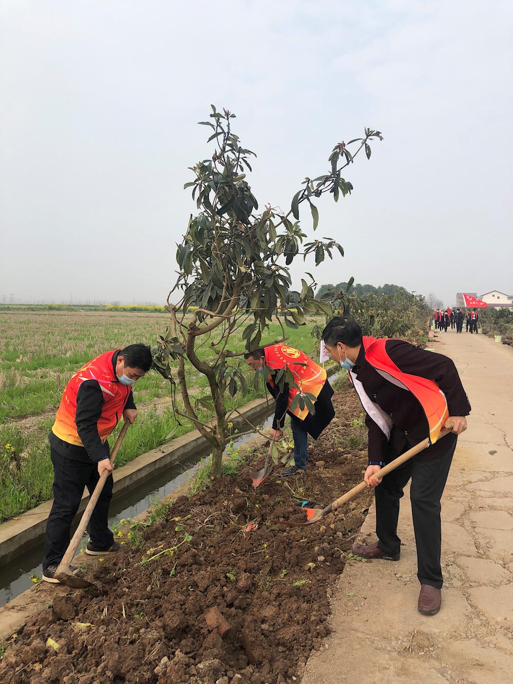 6bbddd0ae47e44fbb318d3e52f5fc736.jpg 6bbddd0ae47e44fbb318d3e52f5fc736.jpg