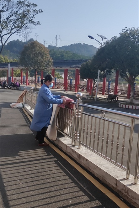 bdfa563459894c01bdaf67cb93a8f69b.jpg bdfa563459894c01bdaf67cb93a8f69b.jpg