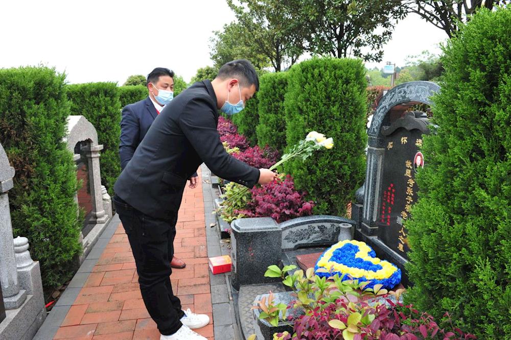 6bbfc2d12e59439a9308167fef03ecd3.jpg 6bbfc2d12e59439a9308167fef03ecd3.jpg