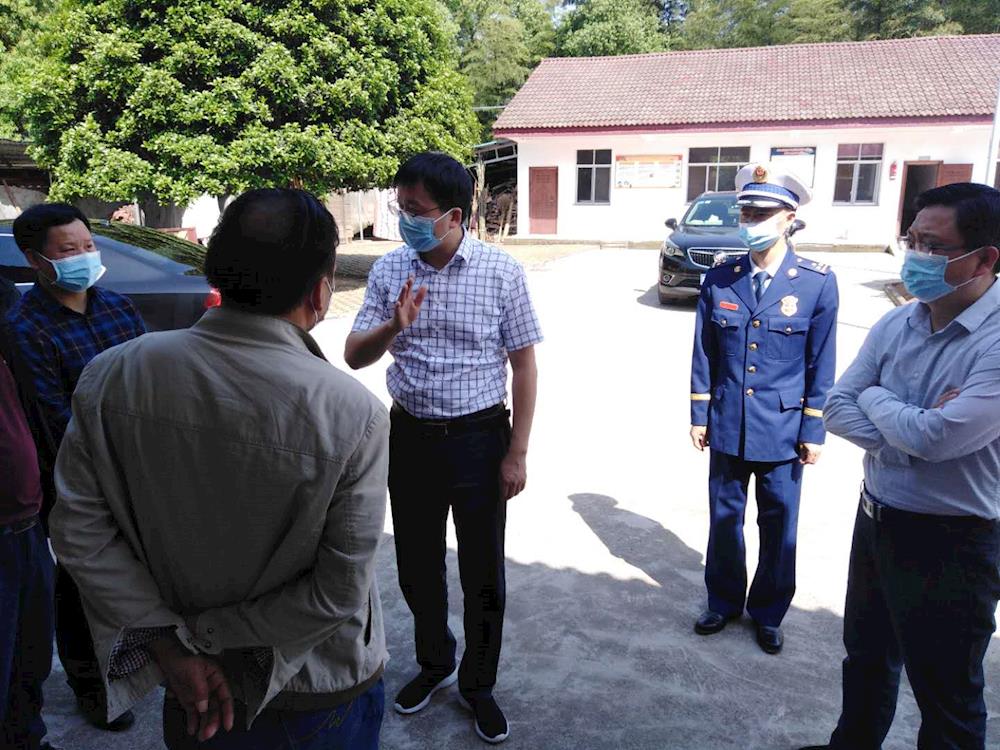 081fb83e4fdb478c8fc93982a5a5b312.jpg 081fb83e4fdb478c8fc93982a5a5b312.jpg