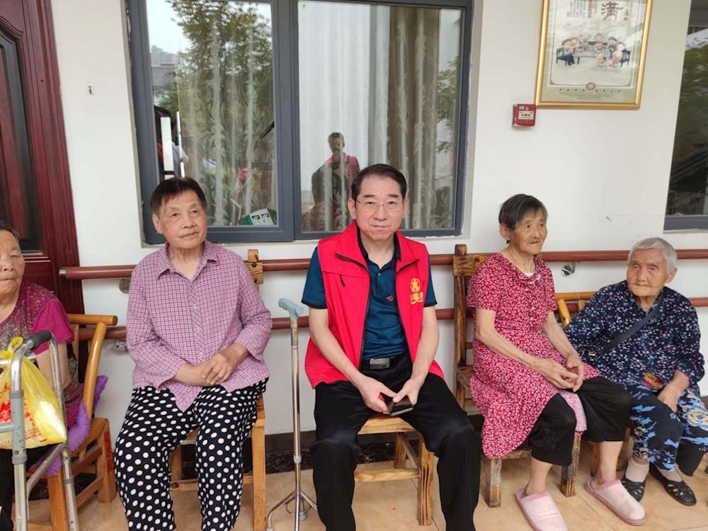 8e79de59809f4319aedbe3c87b1fe45d.jpg 8e79de59809f4319aedbe3c87b1fe45d.jpg