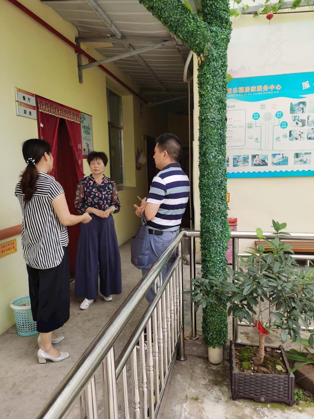 81c4ef08dc8c479cb49398255814312a.jpg 81c4ef08dc8c479cb49398255814312a.jpg