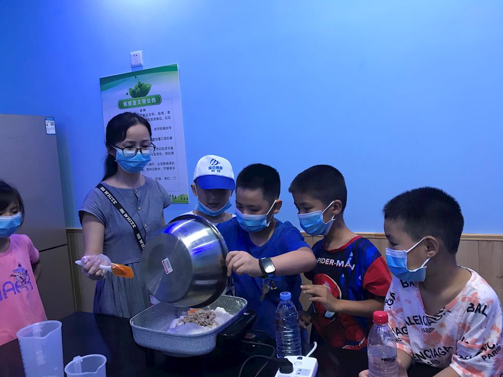 98b13cb464fd4986a92fb20a8783d7ae.jpg 98b13cb464fd4986a92fb20a8783d7ae.jpg