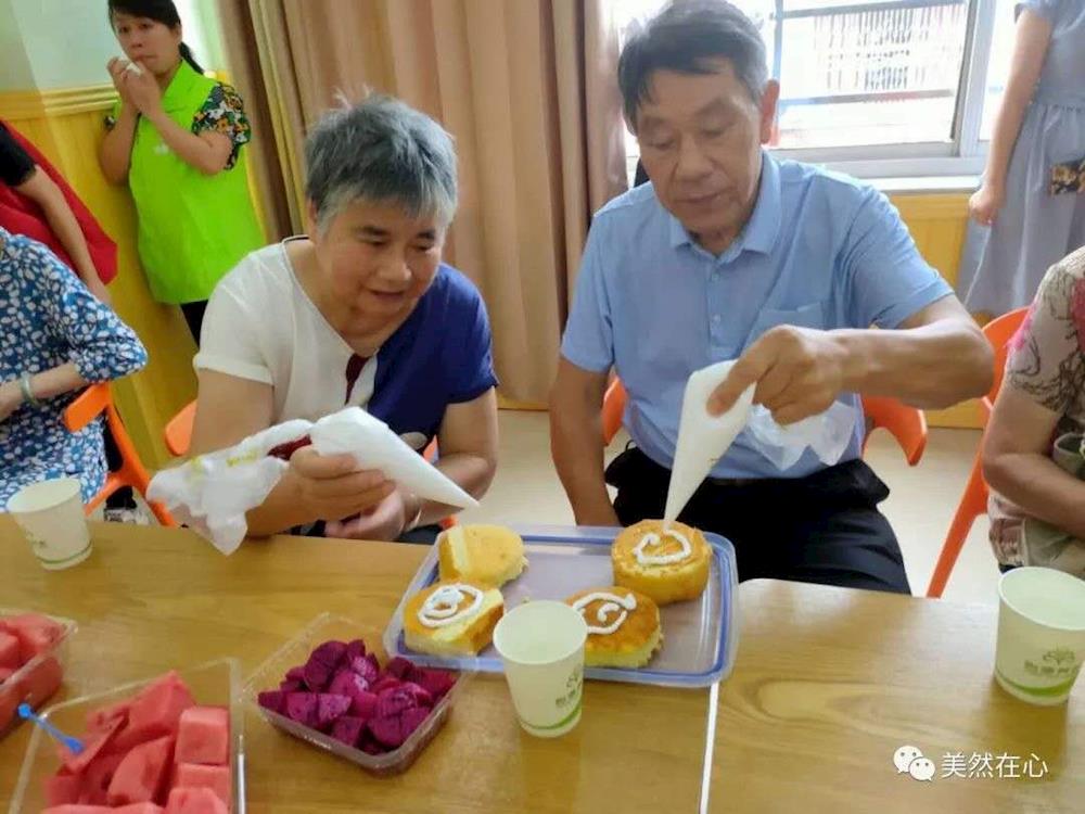 a62bde1aacfe4e3c82c9a8b3b9dfa1b2.jpg a62bde1aacfe4e3c82c9a8b3b9dfa1b2.jpg