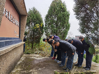 b7b441678e19496d9c7e7335eb4c49dd.jpg b7b441678e19496d9c7e7335eb4c49dd.jpg