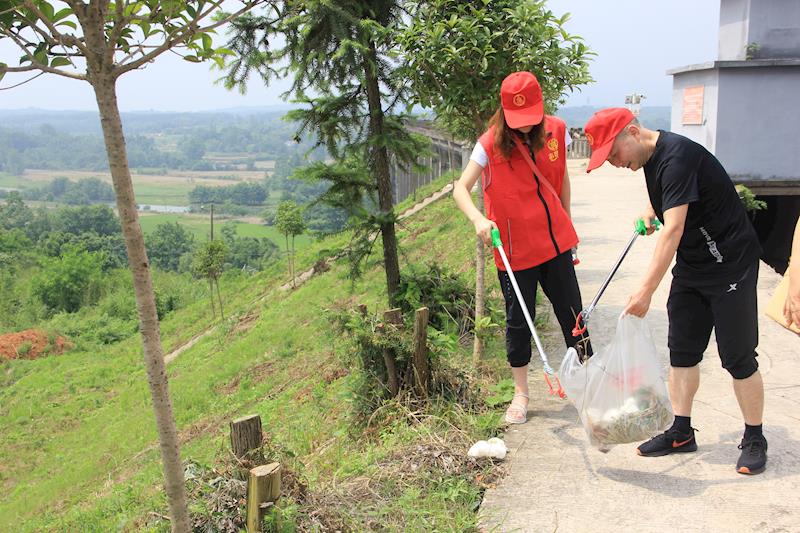 b2516290f3314fa49924613d5a377017.jpg b2516290f3314fa49924613d5a377017.jpg