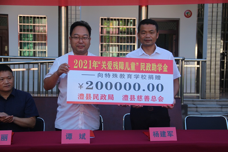 60047cfe284f4f599c1f722e9a8e3681.jpg 60047cfe284f4f599c1f722e9a8e3681.jpg