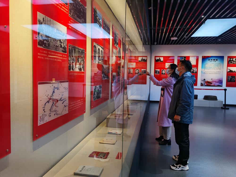 bc54af7bb04e492583d813a8fdac5613.jpg bc54af7bb04e492583d813a8fdac5613.jpg