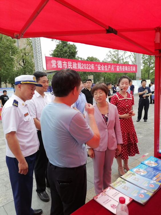 14f7d585ad3e4d3e9e443a5a5d9302ad.png 14f7d585ad3e4d3e9e443a5a5d9302ad.png