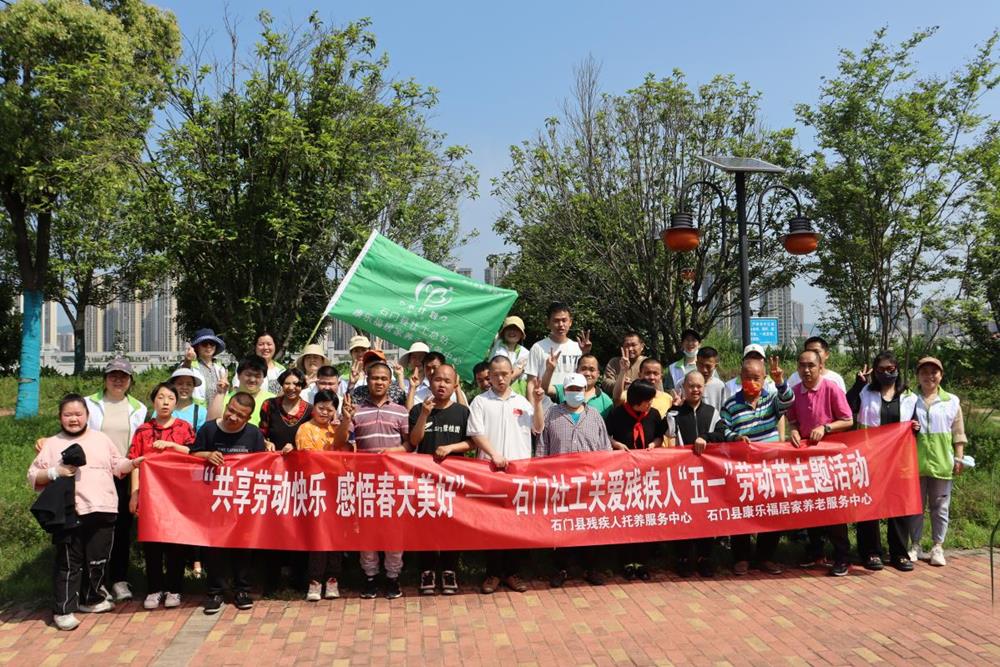 603f89234181499c8648dee54dc7ba31.jpg 603f89234181499c8648dee54dc7ba31.jpg