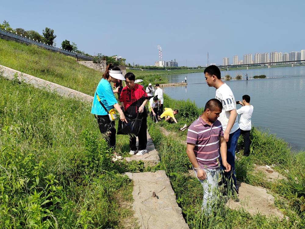 f83780b67a10470380885e9daf98482b.jpg f83780b67a10470380885e9daf98482b.jpg