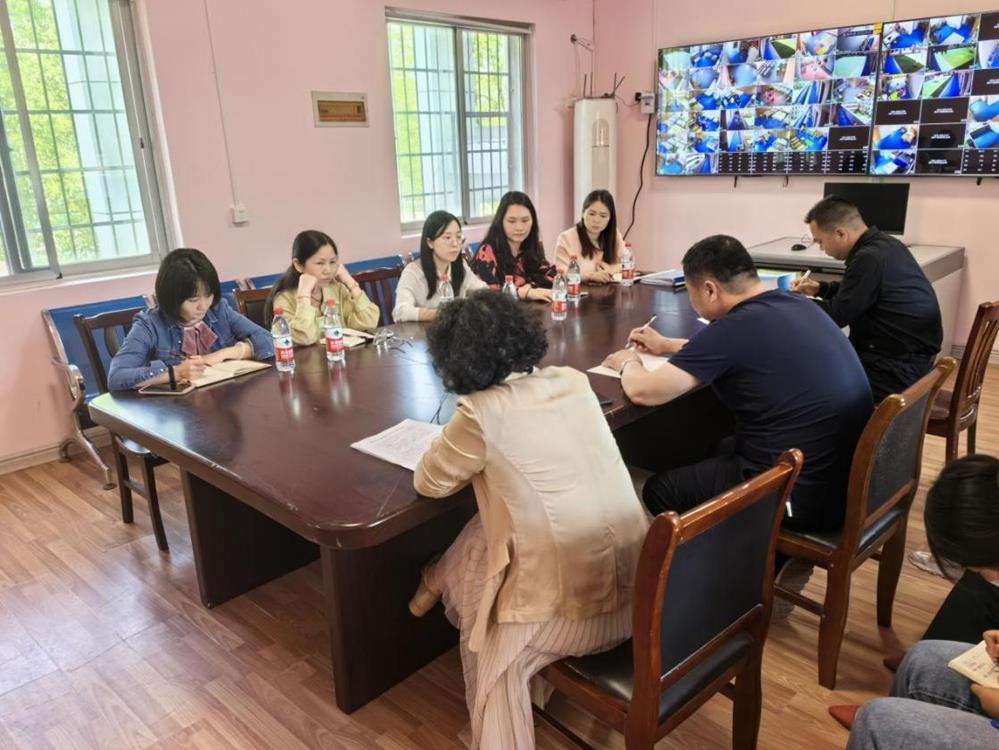 d9287bca6aae4dfc82bf3f2e4e030070.jpg d9287bca6aae4dfc82bf3f2e4e030070.jpg