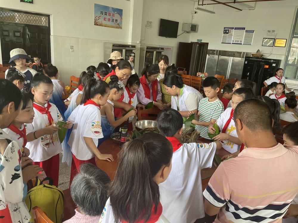 caf1e45b089d489ab85138ec72a725a8.jpg caf1e45b089d489ab85138ec72a725a8.jpg