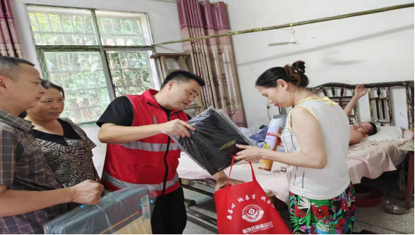 28a90bf8abf7480a9cfd27538e2465df.png 28a90bf8abf7480a9cfd27538e2465df.png